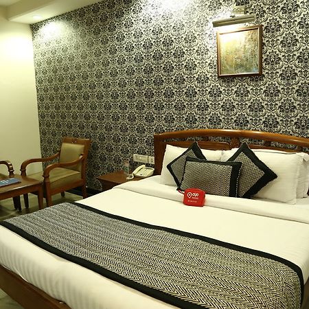 Oyo Rooms Chandigarh Sector 34 Exterior photo