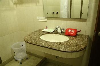 Oyo Rooms Chandigarh Sector 34 Exterior photo